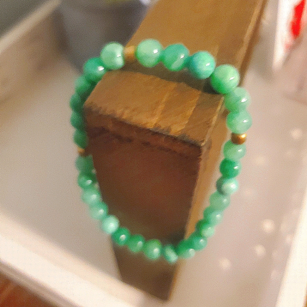 Beaded bracelet